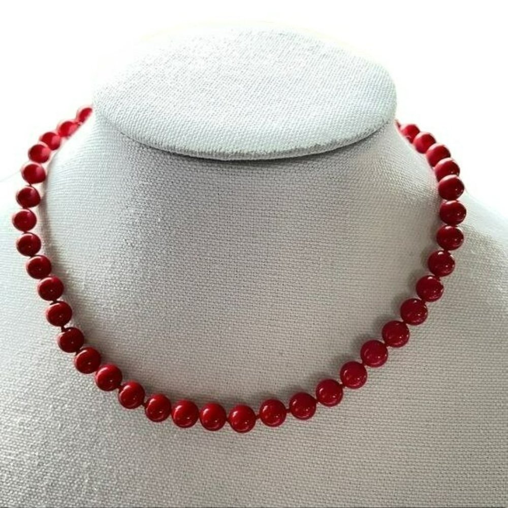 8mm Red Round Sea Shell Pearl Beaded Necklace 18in - Picture 4 of 13